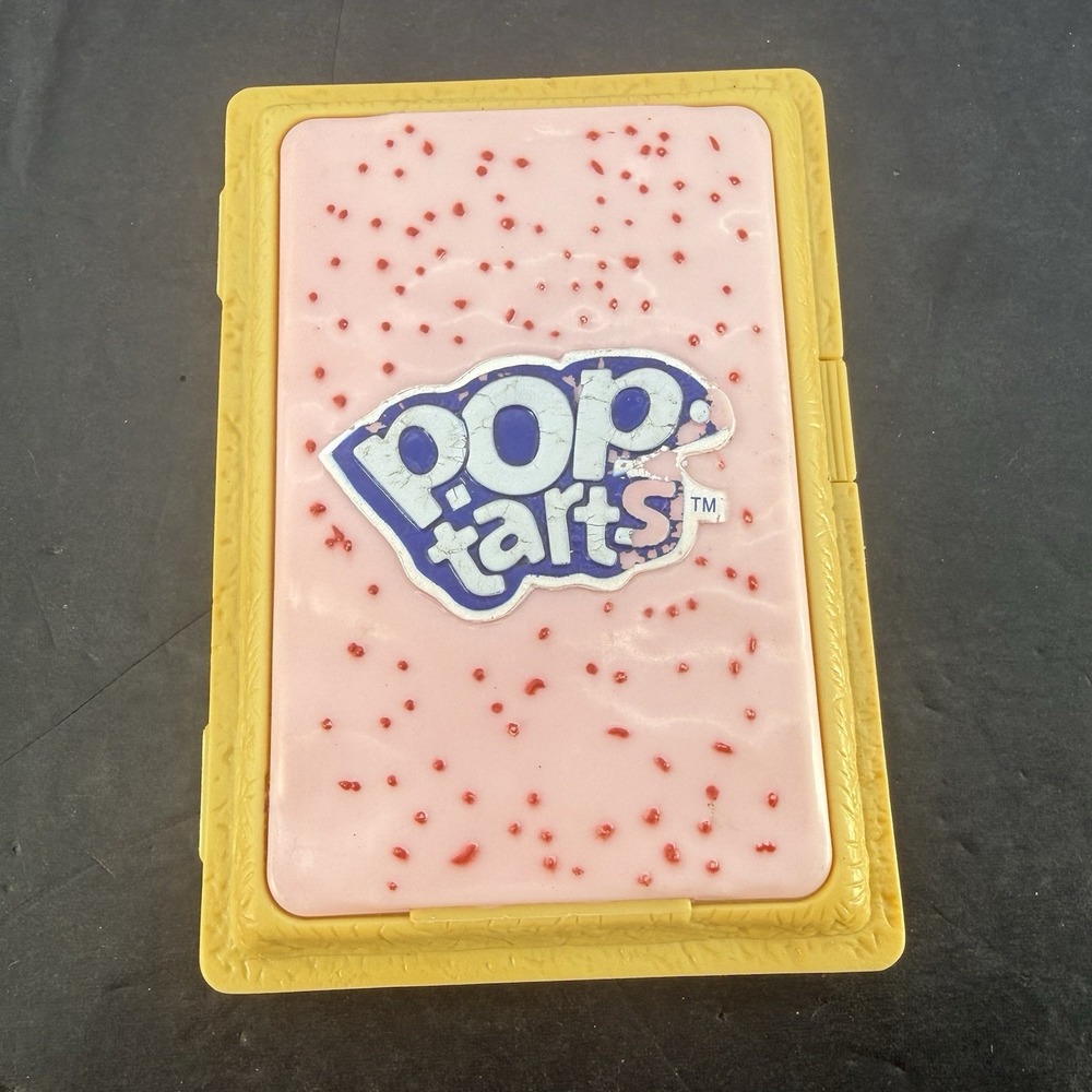 Kelloggs 2004 Pop Tarts Carrying Case Container Strawberry pink A Aronson